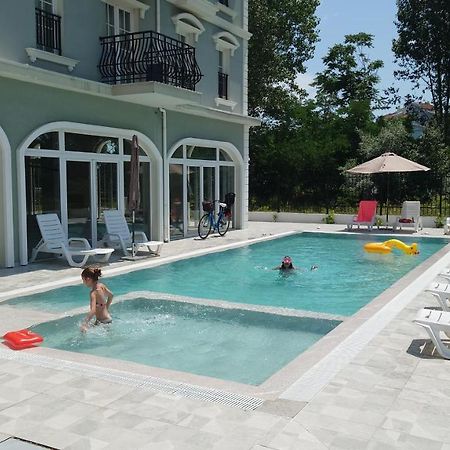 Aparthotel Riverside Vip Аpartments Slantschew brjag Exterior foto