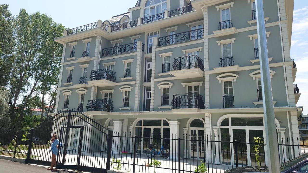 Aparthotel Riverside Vip Аpartments Slantschew brjag Exterior foto